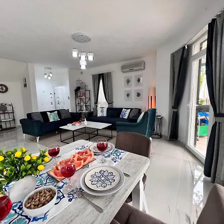 Entire Lulu - Private Pool, Free Wi-fi, Good Location, Breathtaking Sea Views Kalkan
