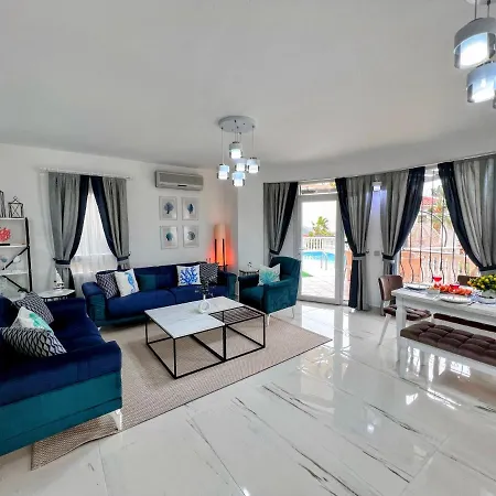 Villa Entire Lulu - Private Pool, Free Wi-fi, Good Location, Breathtaking Sea Views Kalkan