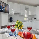 Entire Lulu - Private Pool, Free Wi-fi, Good Location, Breathtaking Sea Views Villa Kalkan