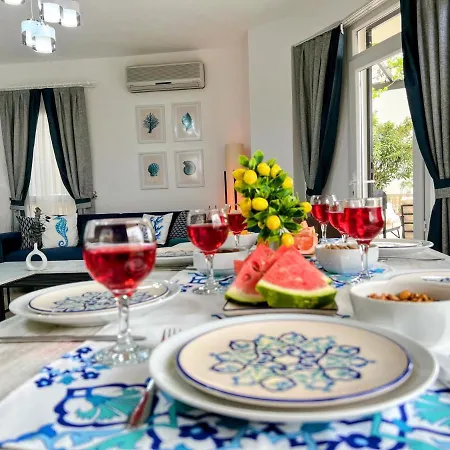 Entire Lulu - Private Pool, Free Wi-fi, Good Location, Breathtaking Sea Views Villa