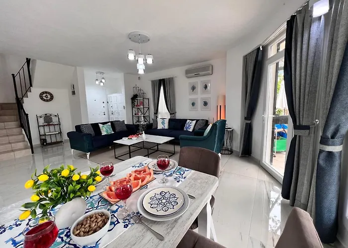 Entire Lulu - Private Pool, Free Wi-fi, Good Location, Breathtaking Sea Views كالكان