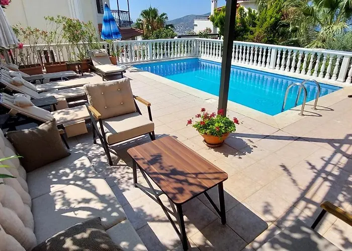 Entire Lulu - Private Pool, Free Wi-fi, Good Location, Breathtaking Sea Views كالكان