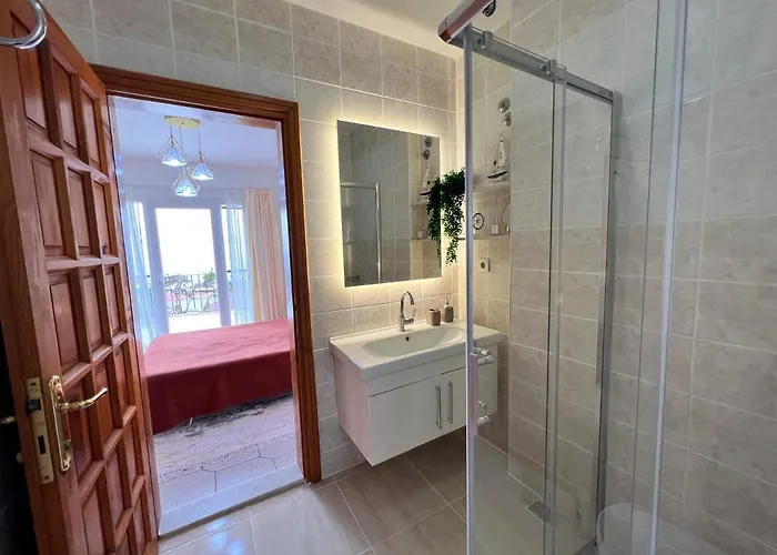 Entire Lulu - Private Pool, Free Wi-fi, Good Location, Breathtaking Sea Views كالكان