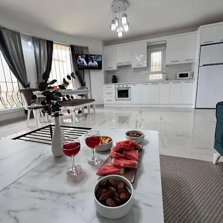 Entire Lulu - Private Pool, Free Wi-fi, Good Location, Breathtaking Sea Views * Kalkan